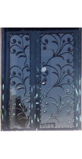 Wrought Iron & Blinds 8006